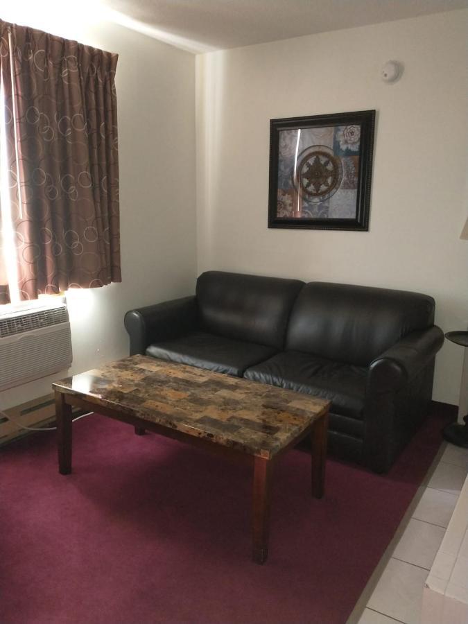Sauk River Inn & Suites, A Travelodge By Wyndham Sauk Centre Экстерьер фото