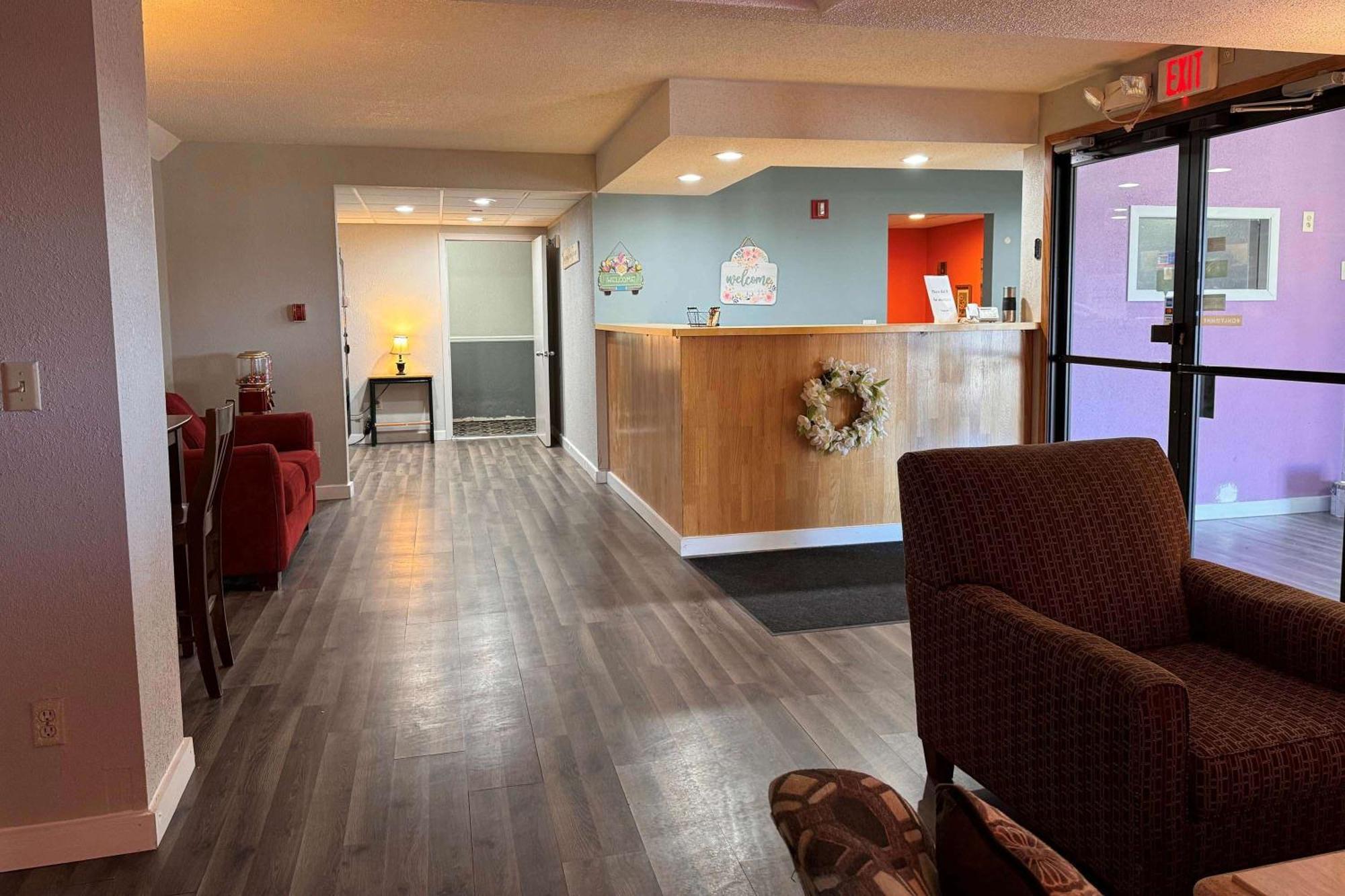 Sauk River Inn & Suites, A Travelodge By Wyndham Sauk Centre Экстерьер фото