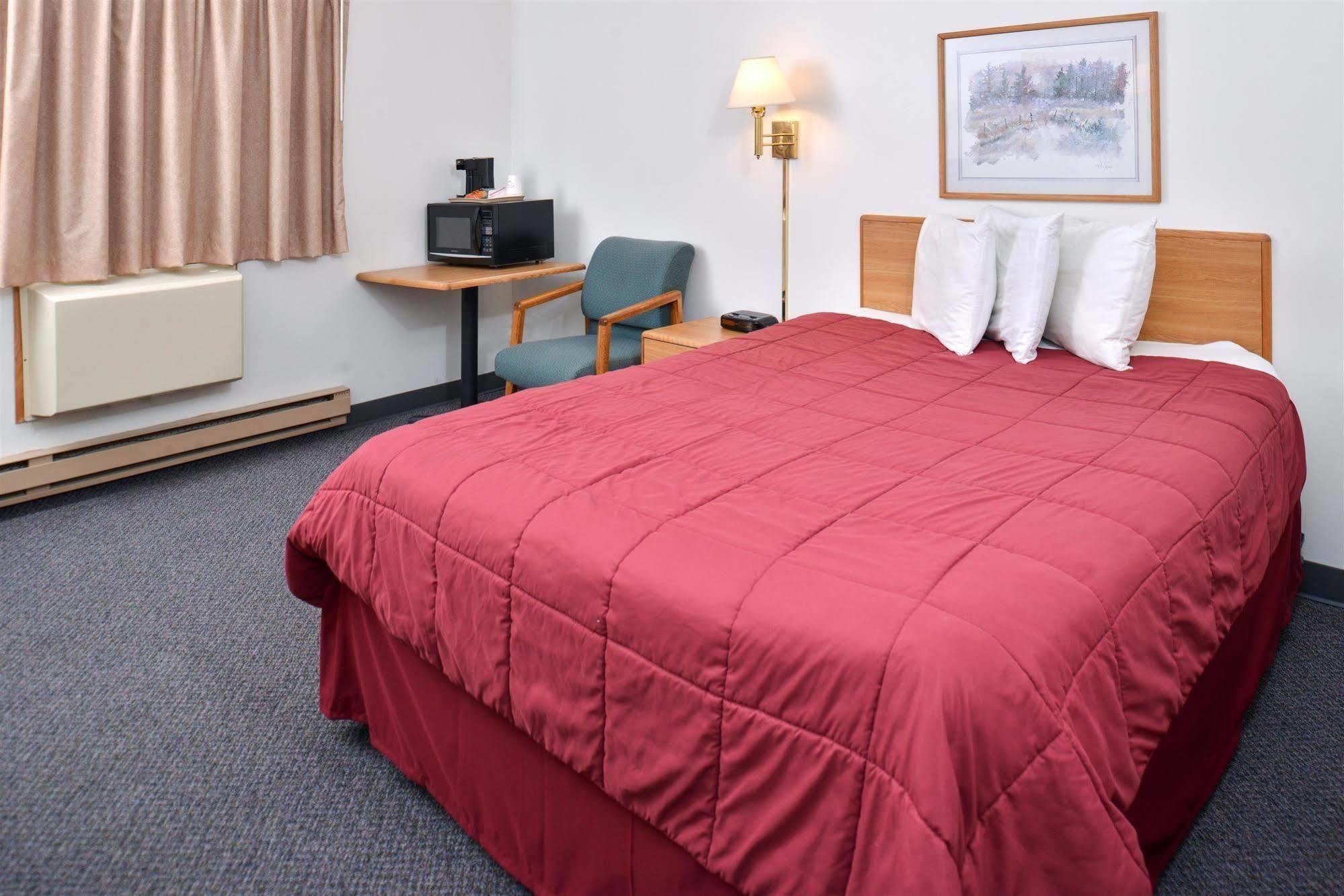 Sauk River Inn & Suites, A Travelodge By Wyndham Sauk Centre Экстерьер фото